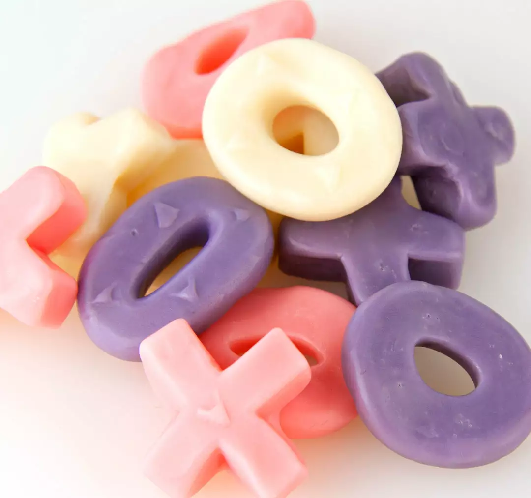 Beulah's Candyland Gummi Hugs And Kisses X O Pink Purple Gummy Valentine Candy 2 Pounds 3 Beulah's Candyland Gummi Hugs And Kisses X O Pink Purple Gummy Valentine Candy 2 Pounds