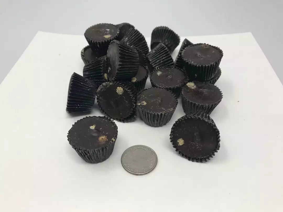 Beulah's Candyland Dark Chocolate Peanut Butter Cups Bulk 2 Pounds Snack Size 3 Beulah's Candyland Dark Chocolate Peanut Butter Cups Bulk 2 Pounds Snack Size