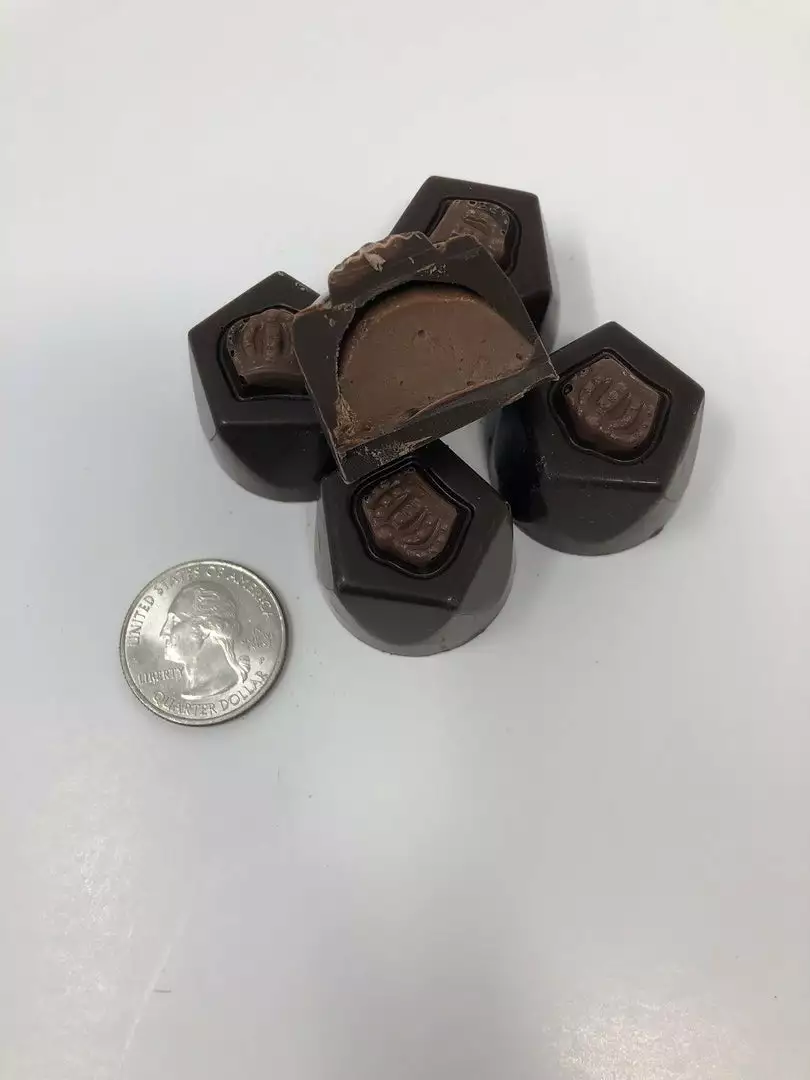 Beulah's Candyland Gourmet Chocolate Truffles Dark Chocolate Candy 1 Pound 3 Beulah's Candyland Gourmet Chocolate Truffles Dark Chocolate Candy 1 Pound