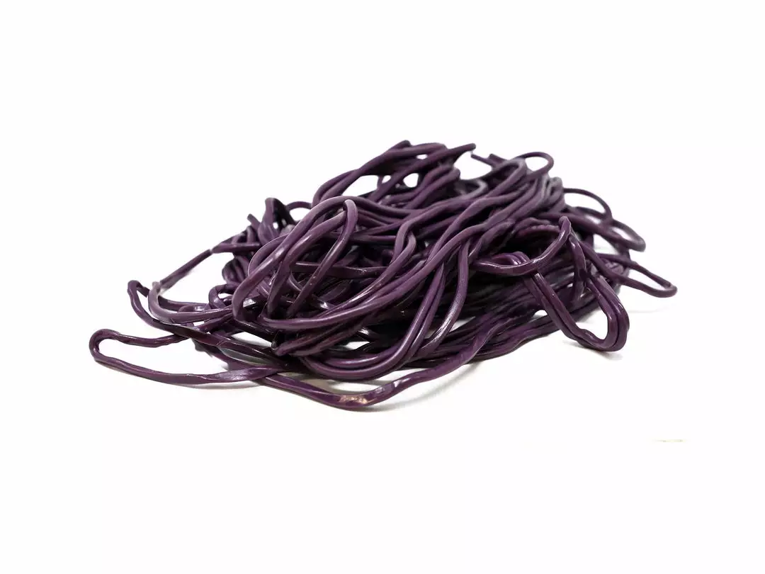 Beulah's Candyland Grape Shoestring Licorice Grape Laces 6 Pounds Shoestring Licorice 3 Beulah's Candyland Grape Shoestring Licorice Grape Laces 6 Pounds Shoestring Licorice