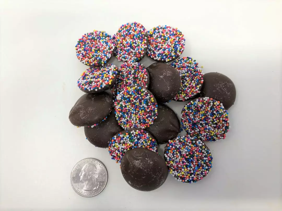 Beulah's Candyland Gourmet Nonpareils Milk Chocolate Candy Nonpareil 1 Pound 3 Beulah's Candyland Gourmet Nonpareils Milk Chocolate Candy Nonpareil 1 Pound