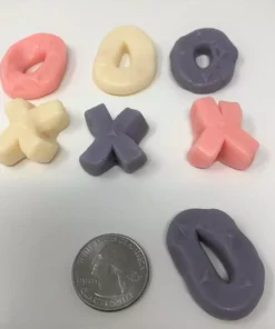 Beulah's Candyland Gummi Hugs And Kisses X O Pink Purple Gummy Valentine Candy 2 Pounds